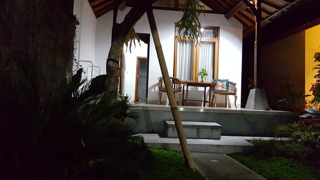 Dimuwa Ubud Luaran gambar