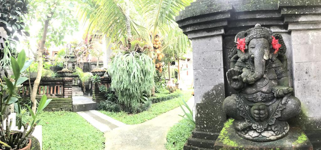Dimuwa Ubud Luaran gambar