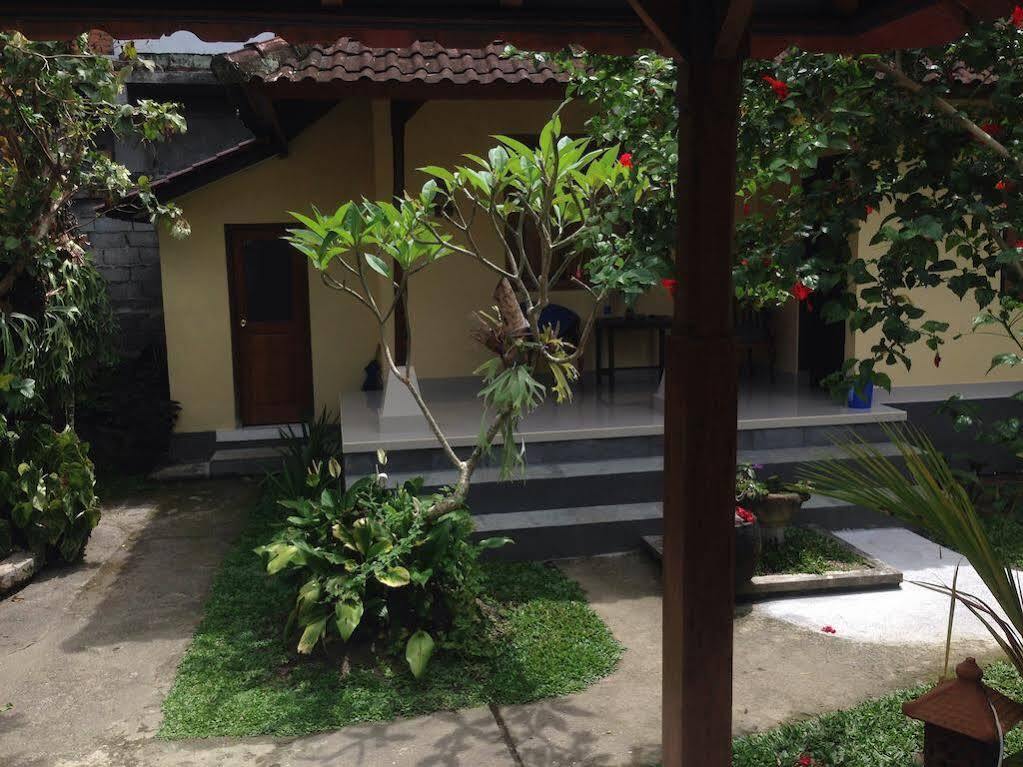 Dimuwa Ubud Luaran gambar